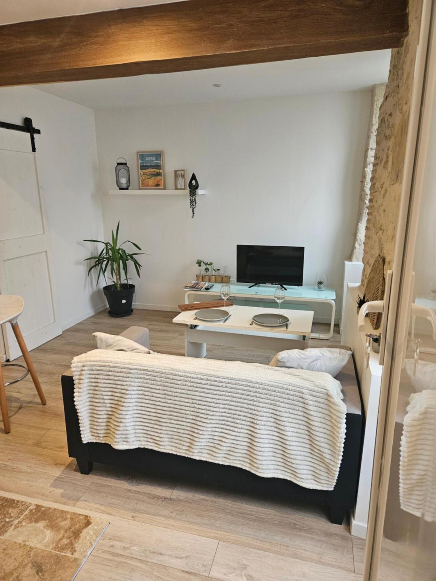 Appartement Centre Historique D'欧什 外观 照片